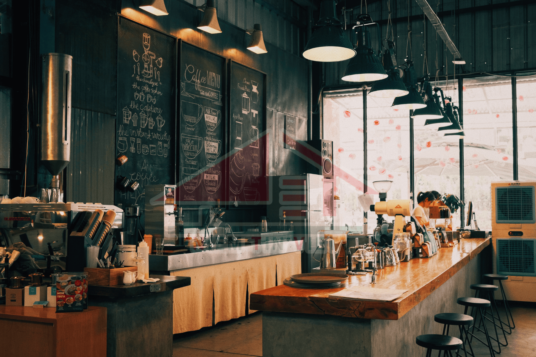 Cải tạo nhà cũ thành quán cafe đẹp