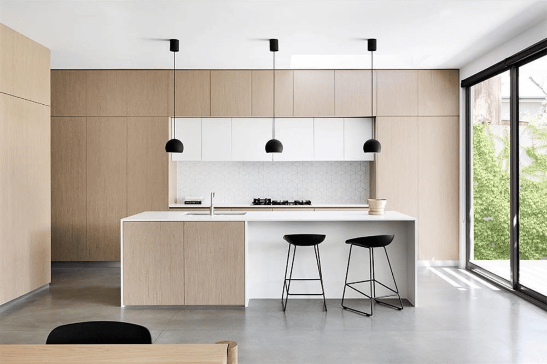 Sửa nhà bếp cũ tối giản