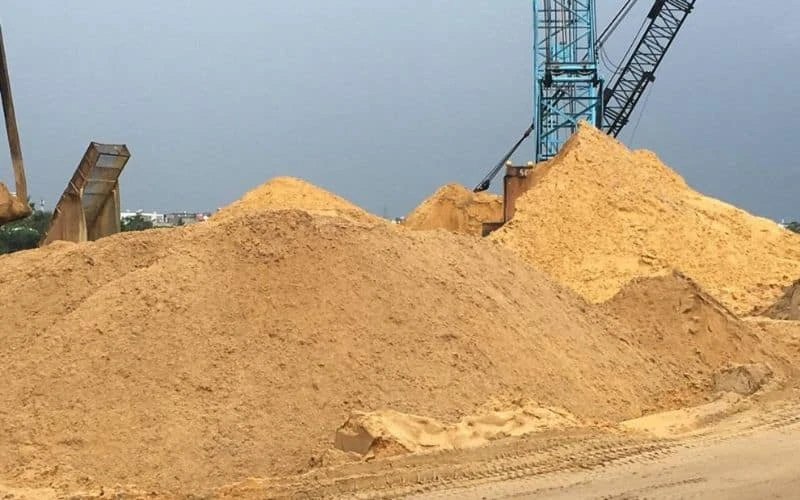 Cát vàng tăng giá 